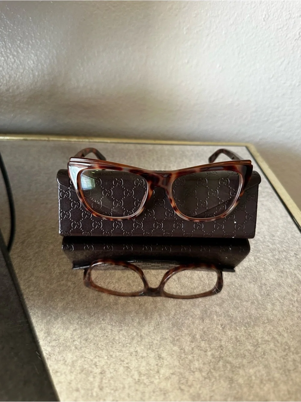 Gucci Frames glasses  Model: GG 3783 ( lens will need be replaced)